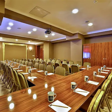 The Hera Premium 4*