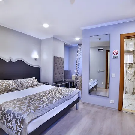 The Hera Premium Hotel 4*