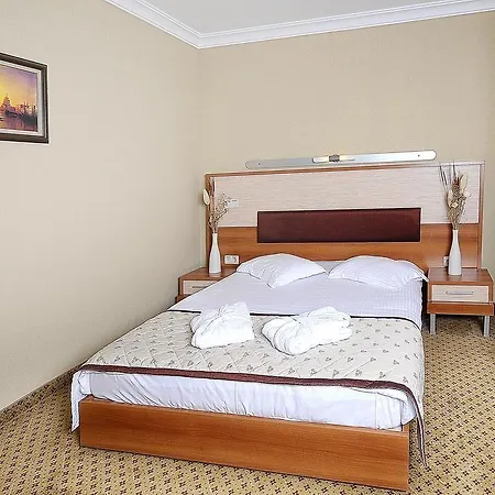 The Hera Premium Otel 4*