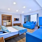 The Hera Premium 4*
