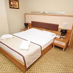 Hotel The Hera Premium 4*