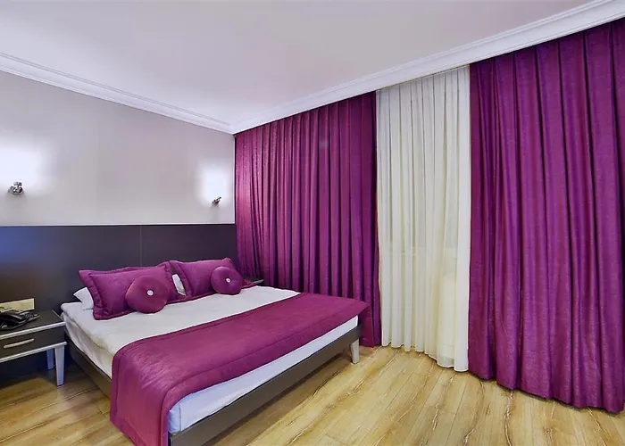Hotel The Hera Premium 4*