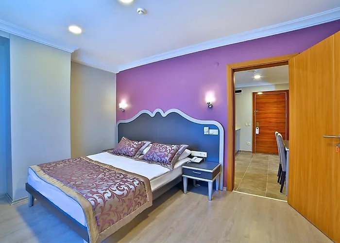 Hotel The Hera Premium