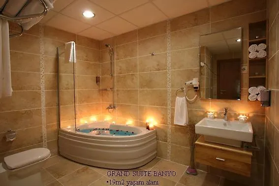 The Hera Premium Hotel 4*